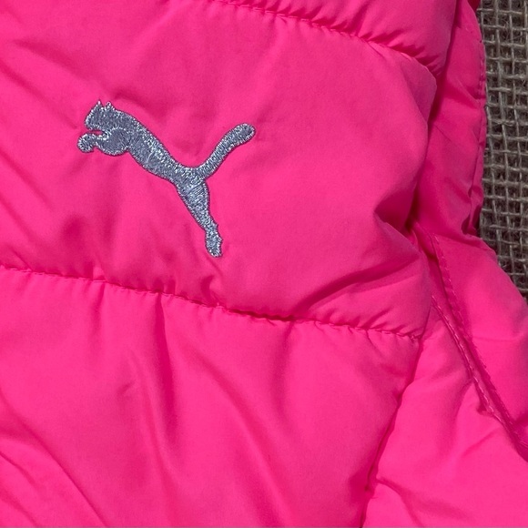 Puma Hot Pink Puffy Vest, Size XS 5/6, Zip Front, High Neck, 2 Front Pockets - Picture 2 of 6